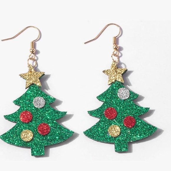 Jewelry - Christmas Tree Glitter Earrings.